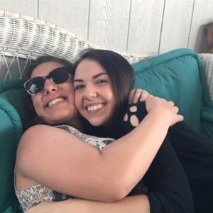 Meet your Posher, Makayla